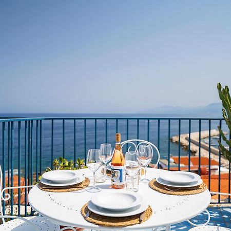 Ferienwohnung Seaview House Cala Gonone Exterior foto
