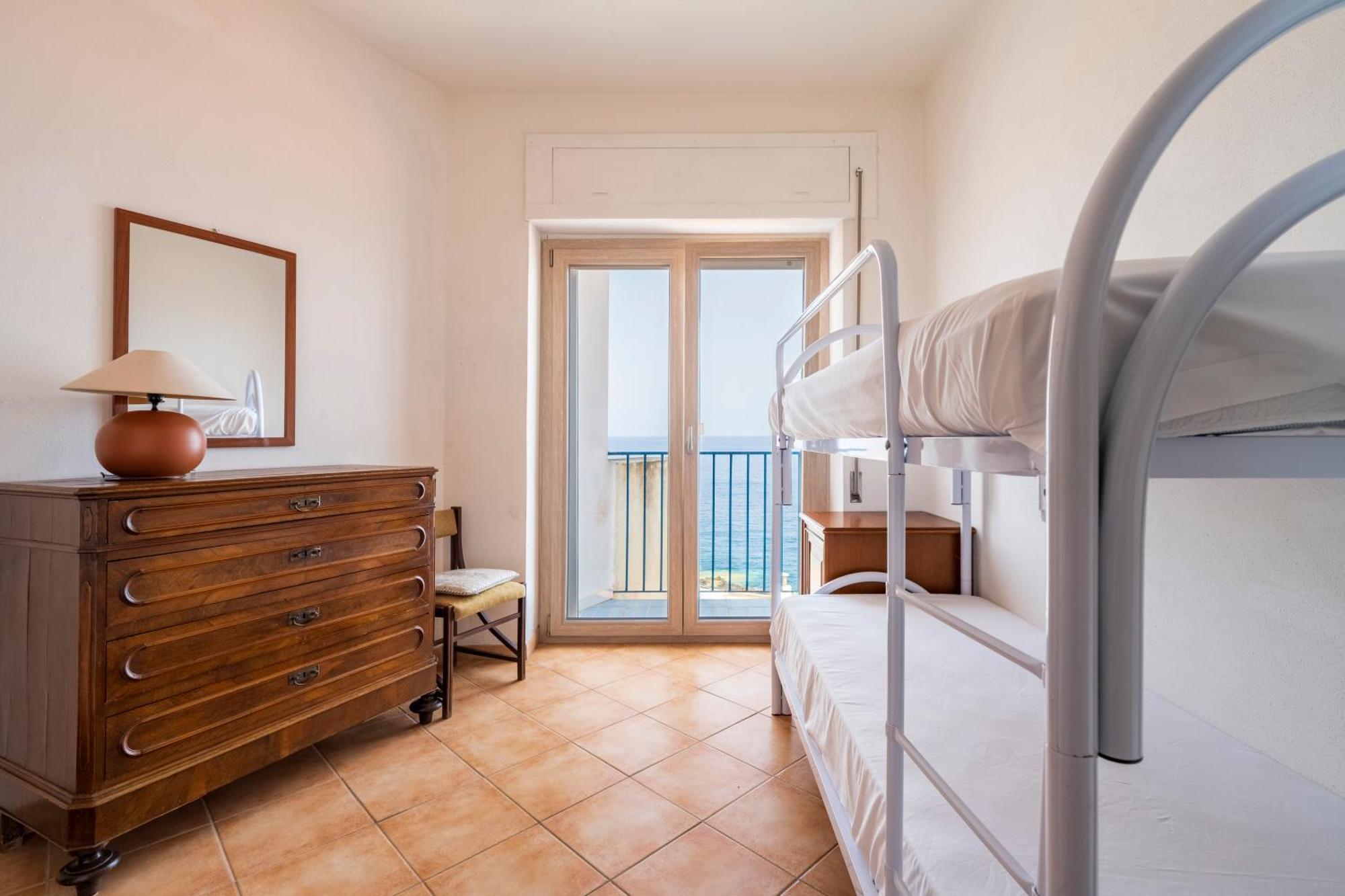 Ferienwohnung Seaview House Cala Gonone Exterior foto